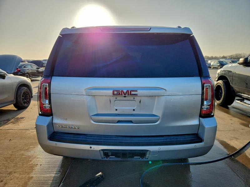 Фото 6 - GMC YUKON
