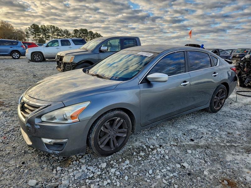 Фото 1 - NISSAN ALTIMA