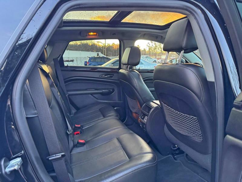 CADILLAC SRX 2015 VIN 3GYFNBE31FS623956