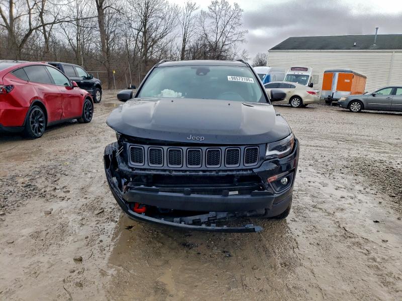 Фото 5 - JEEP COMPASS