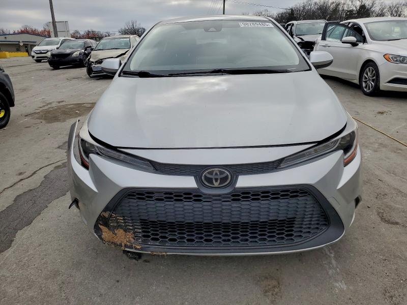 Фото 5 - TOYOTA COROLLA