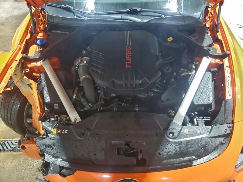 Фото 11 - KIA STINGER