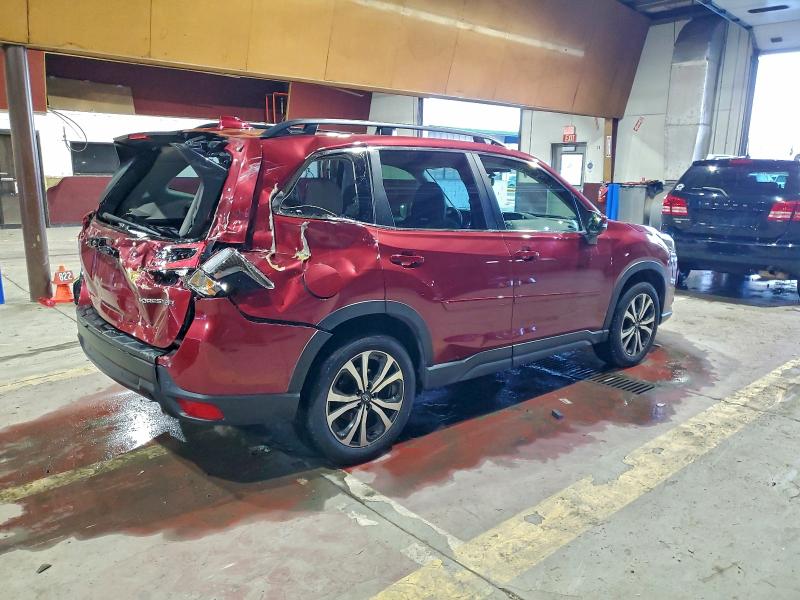 Фото 3 - SUBARU FORESTER