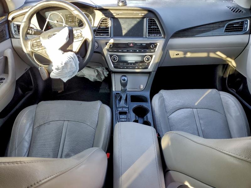 Фото 8 - HYUNDAI SONATA