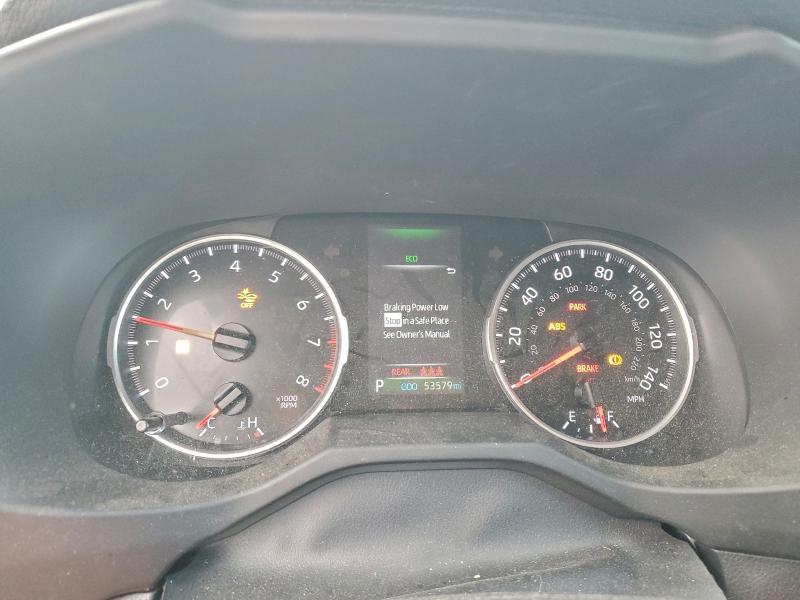 Фото 9 - TOYOTA RAV4