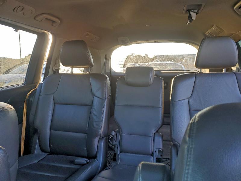 Фото 10 - HONDA ODYSSEY