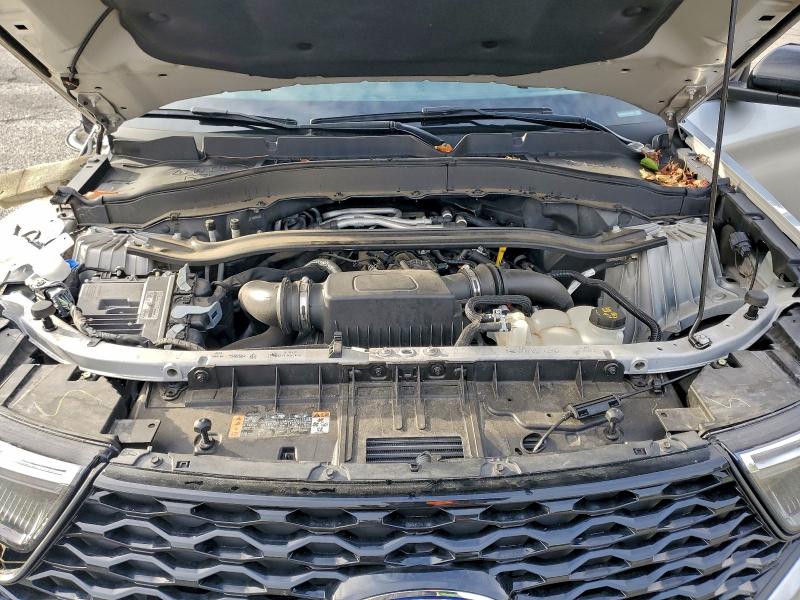 Фото 12 - FORD EXPLORER