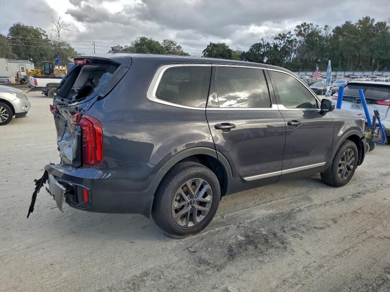 Фото 3 - KIA TELLURIDE