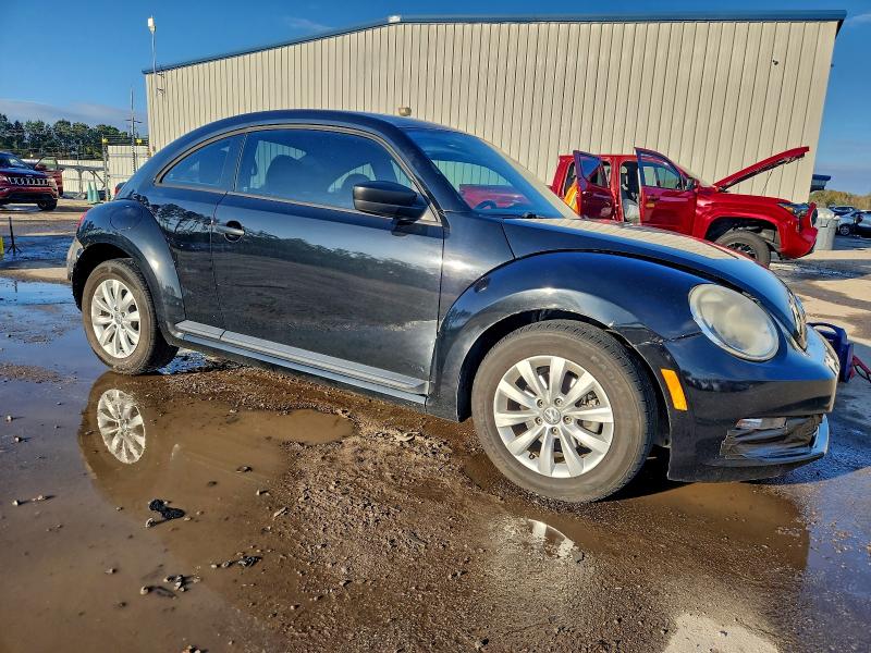 Фото 4 - VOLKSWAGEN BEETLE