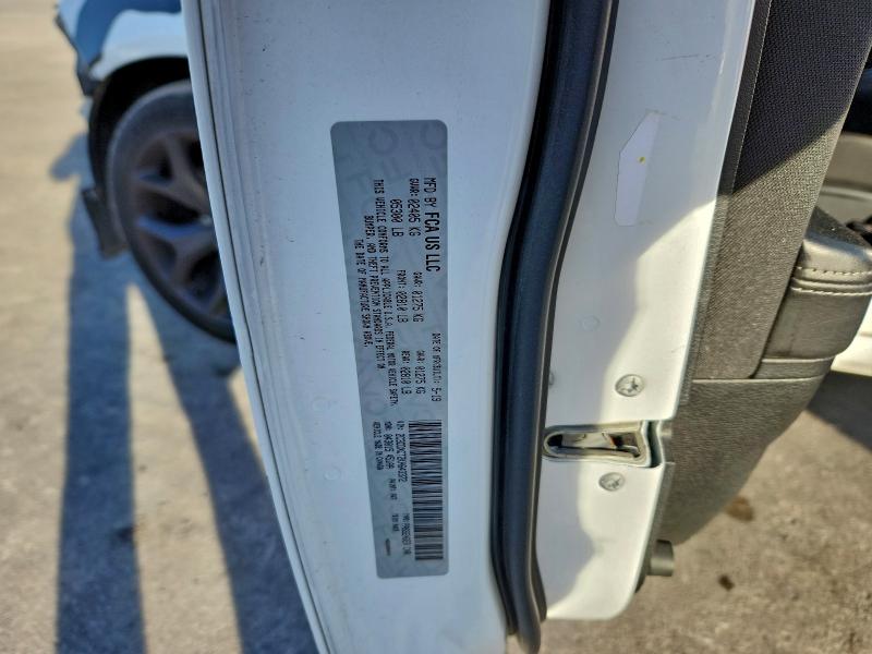 Фото 13 - DODGE CHARGER