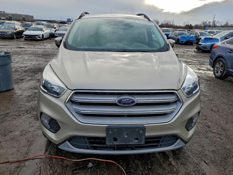 Фото 5 - FORD ESCAPE