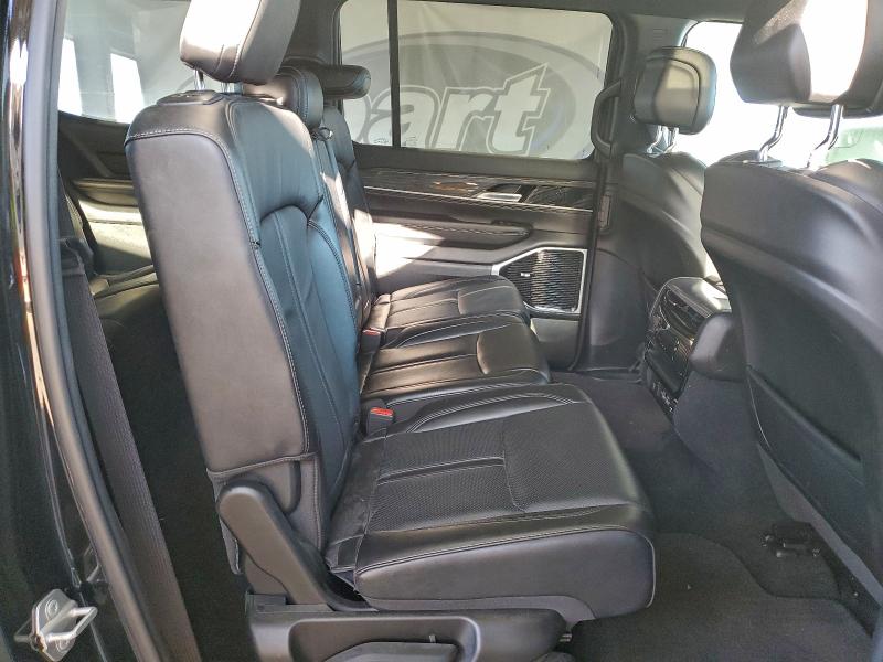 Фото 11 - JEEP WAGONEER