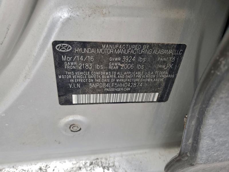 Фото 12 - HYUNDAI ELANTRA