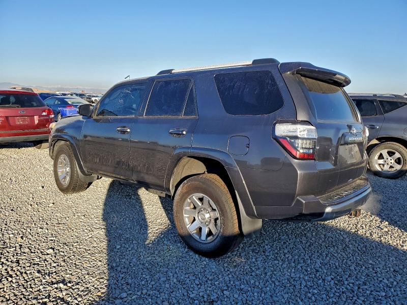 Фото 2 - TOYOTA 4RUNNER