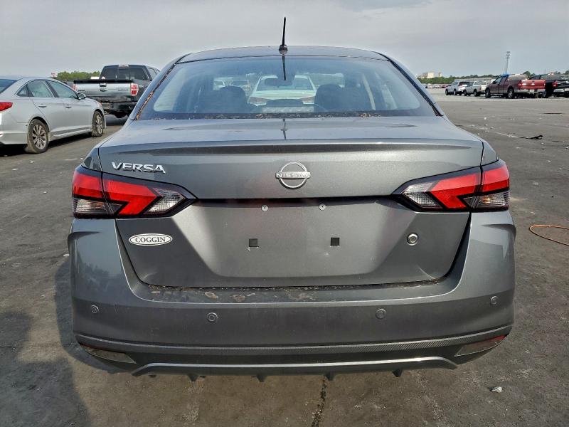 Фото 6 - NISSAN VERSA