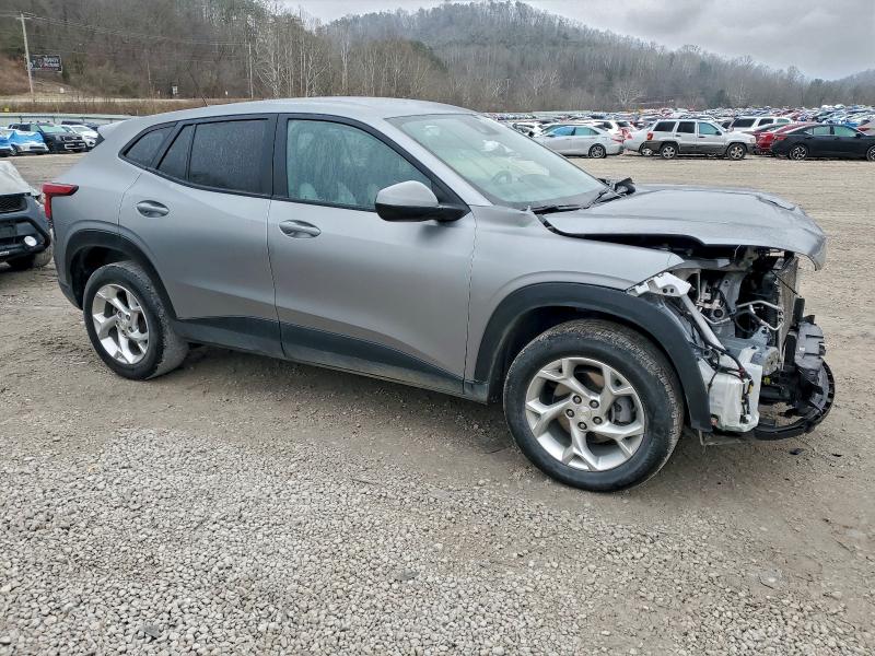 Фото 4 - CHEVROLET TRAX