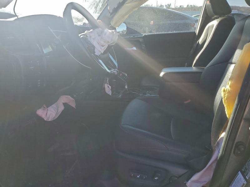 Фото 7 - TOYOTA 4RUNNER