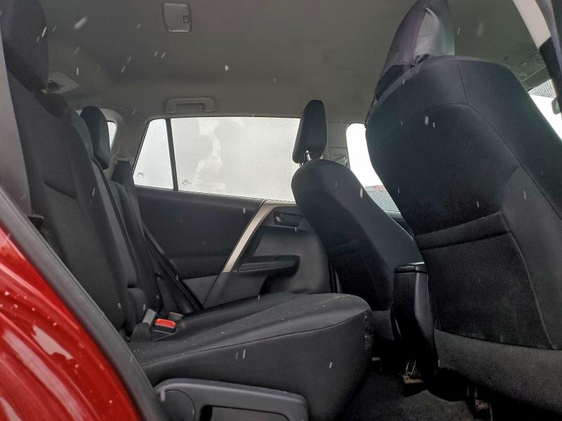 Фото 11 - TOYOTA RAV4