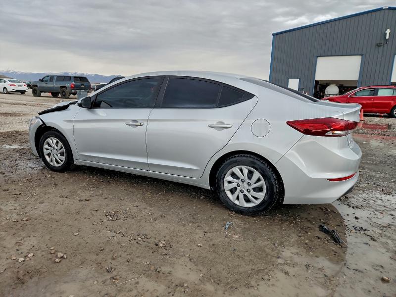 Фото 2 - HYUNDAI ELANTRA