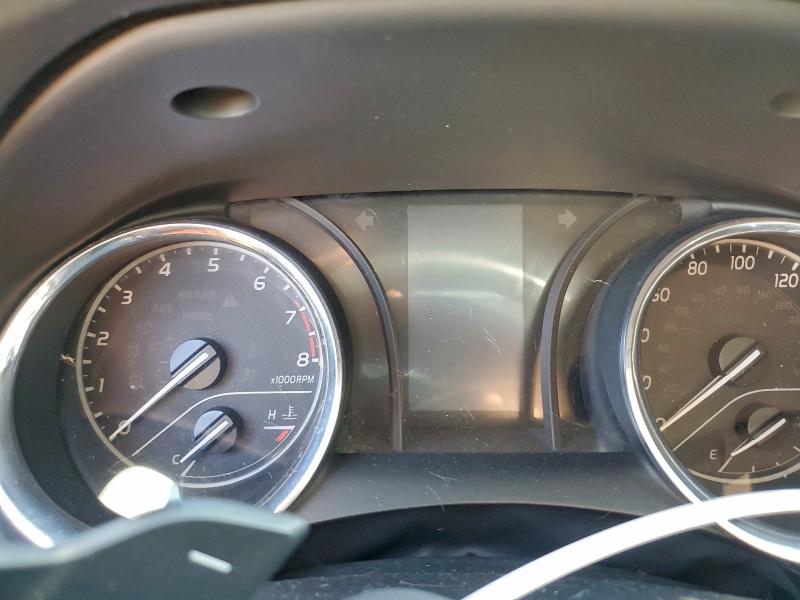 Фото 9 - TOYOTA CAMRY