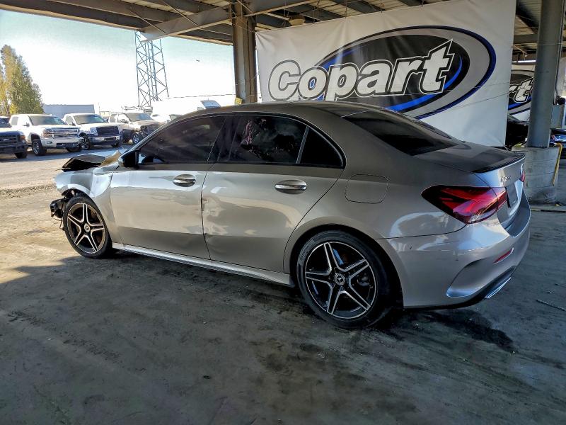 MERCEDES-BENZ A-CLASS 2019 VIN WDD3G4EB8KW019802