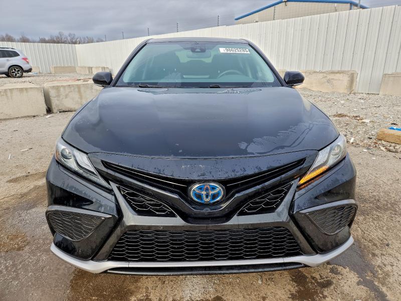 Фото 5 - TOYOTA CAMRY