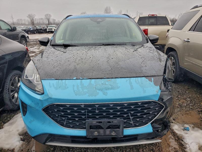 Фото 5 - FORD ESCAPE