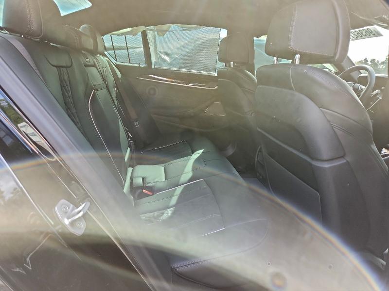 Фото 10 - BMW 5 SERIES