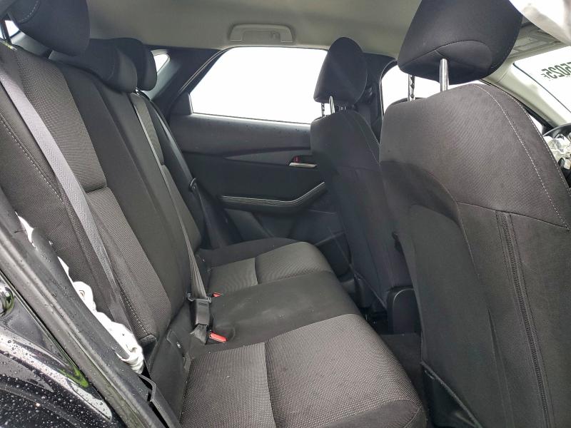 Фото 10 - MAZDA CX30