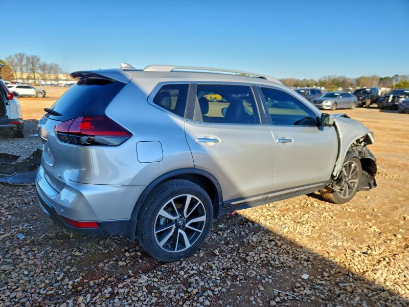 Фото 3 - NISSAN ROGUE