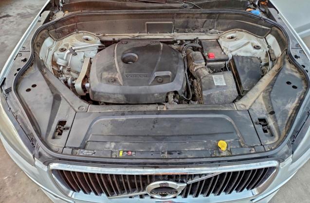 Фото 11 - VOLVO XC90