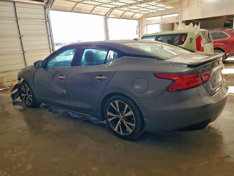 Фото 2 - NISSAN MAXIMA