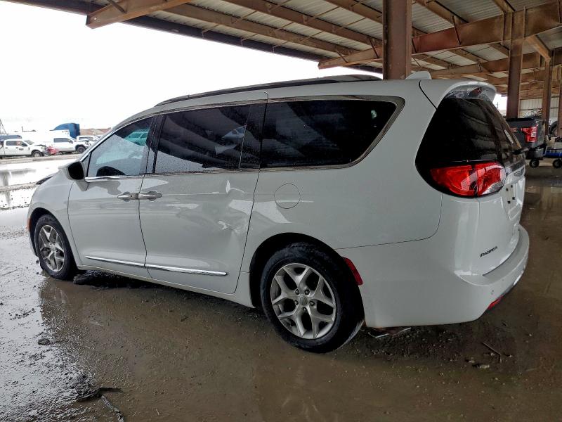 Фото 2 - CHRYSLER PACIFICA