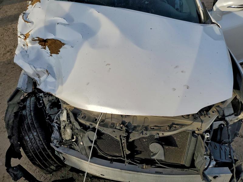 Фото 11 - LEXUS RX350