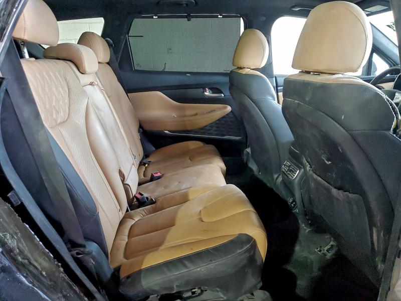 Фото 11 - HYUNDAI SANTA FE