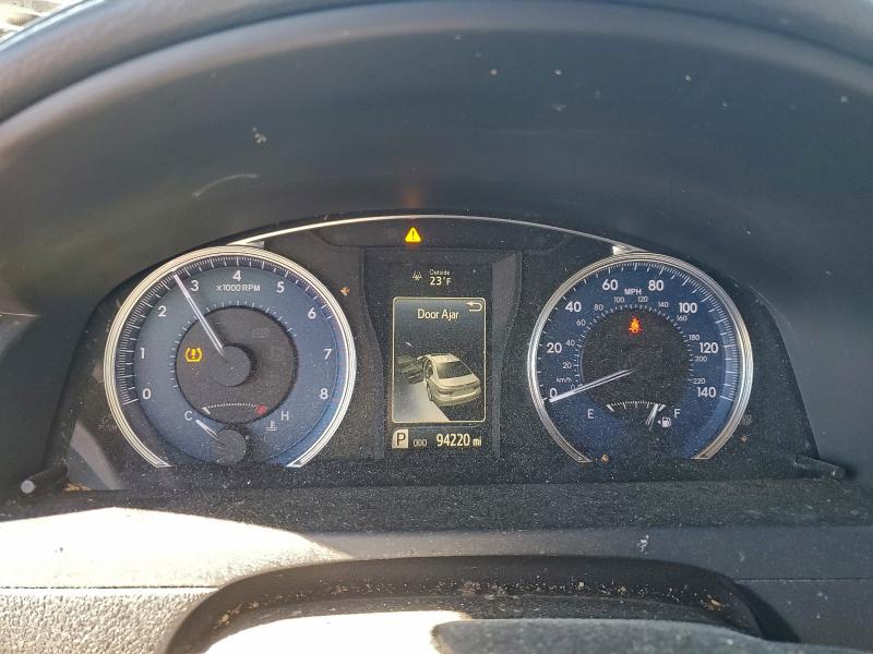 Фото 9 - TOYOTA CAMRY