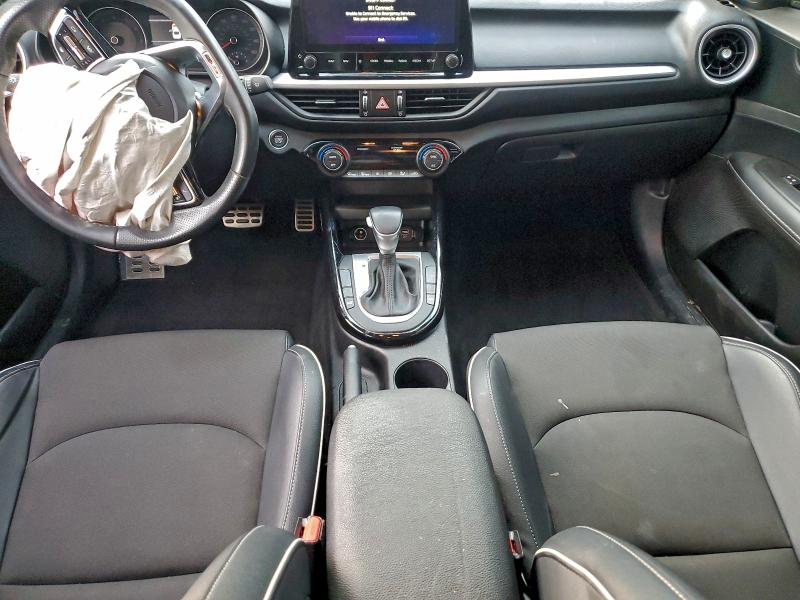 Фото 8 - KIA FORTE