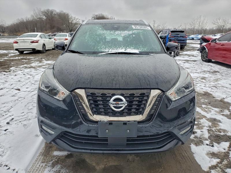 Фото 5 - NISSAN KICKS