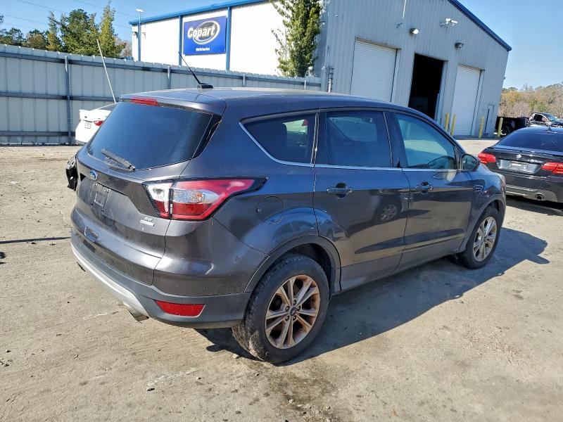 Фото 3 - FORD ESCAPE