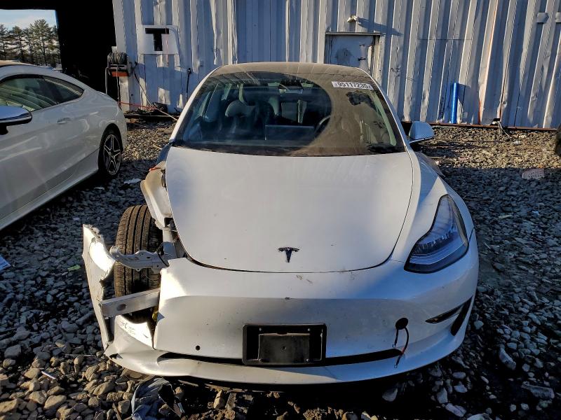 Фото 5 - TESLA MODEL 3