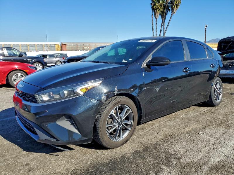 Фото 1 - KIA FORTE