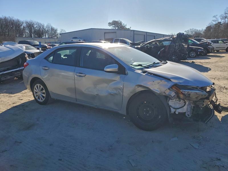 Фото 4 - TOYOTA COROLLA