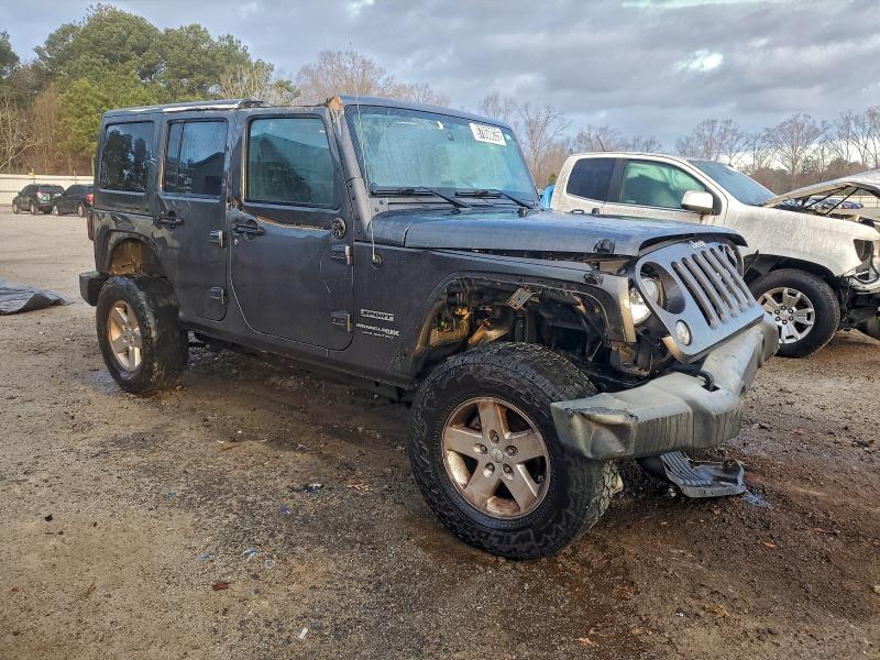 Фото 4 - JEEP WRANGLER