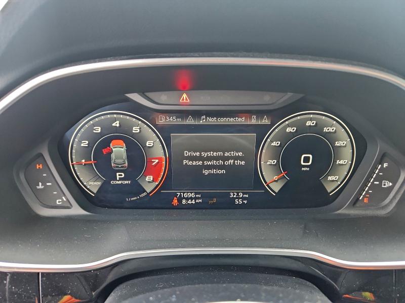 Фото 9 - AUDI Q3