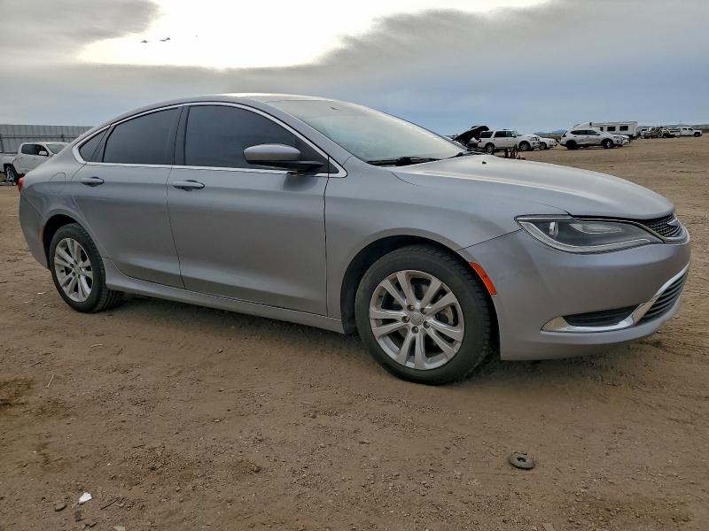 Фото 4 - CHRYSLER 200