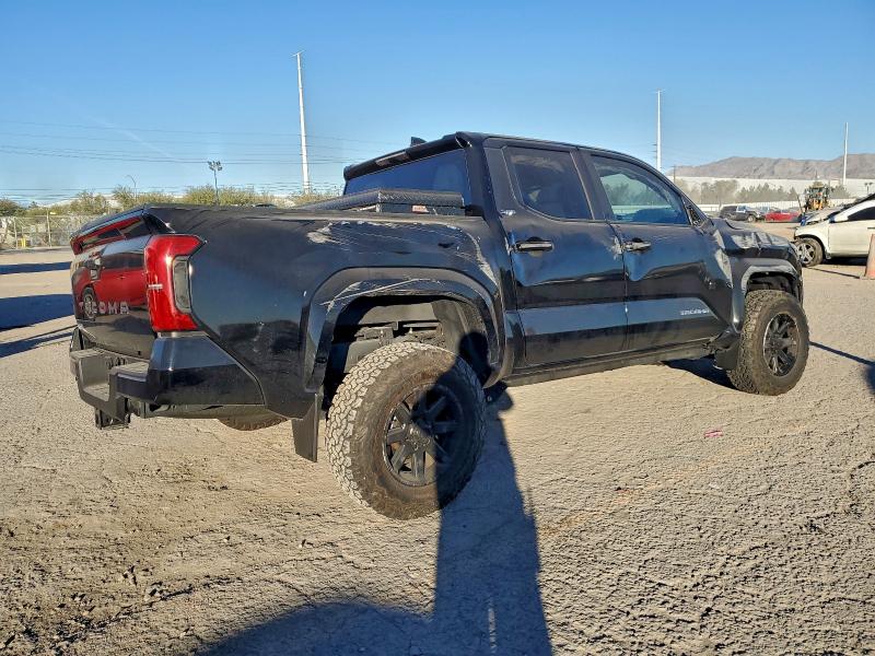 Фото 3 - TOYOTA TACOMA