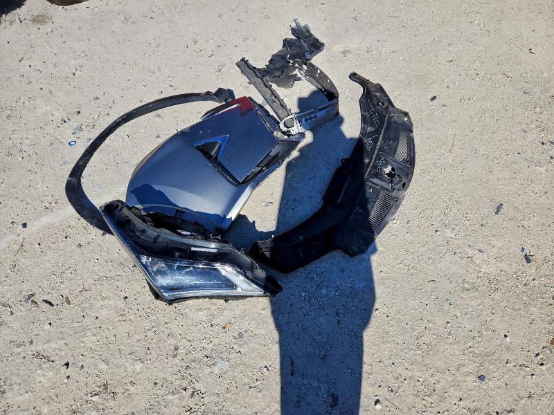 Фото 13 - LEXUS RX350