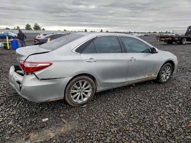 Фото 3 - TOYOTA CAMRY