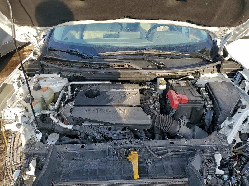 Фото 12 - NISSAN ROGUE