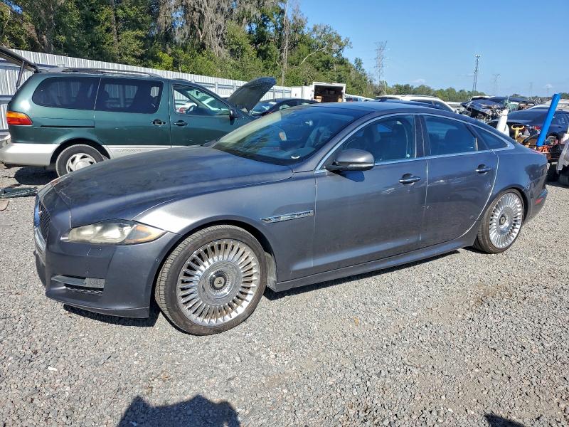 JAGUAR XJ 2016 VIN SAJWA1C74G8V96443